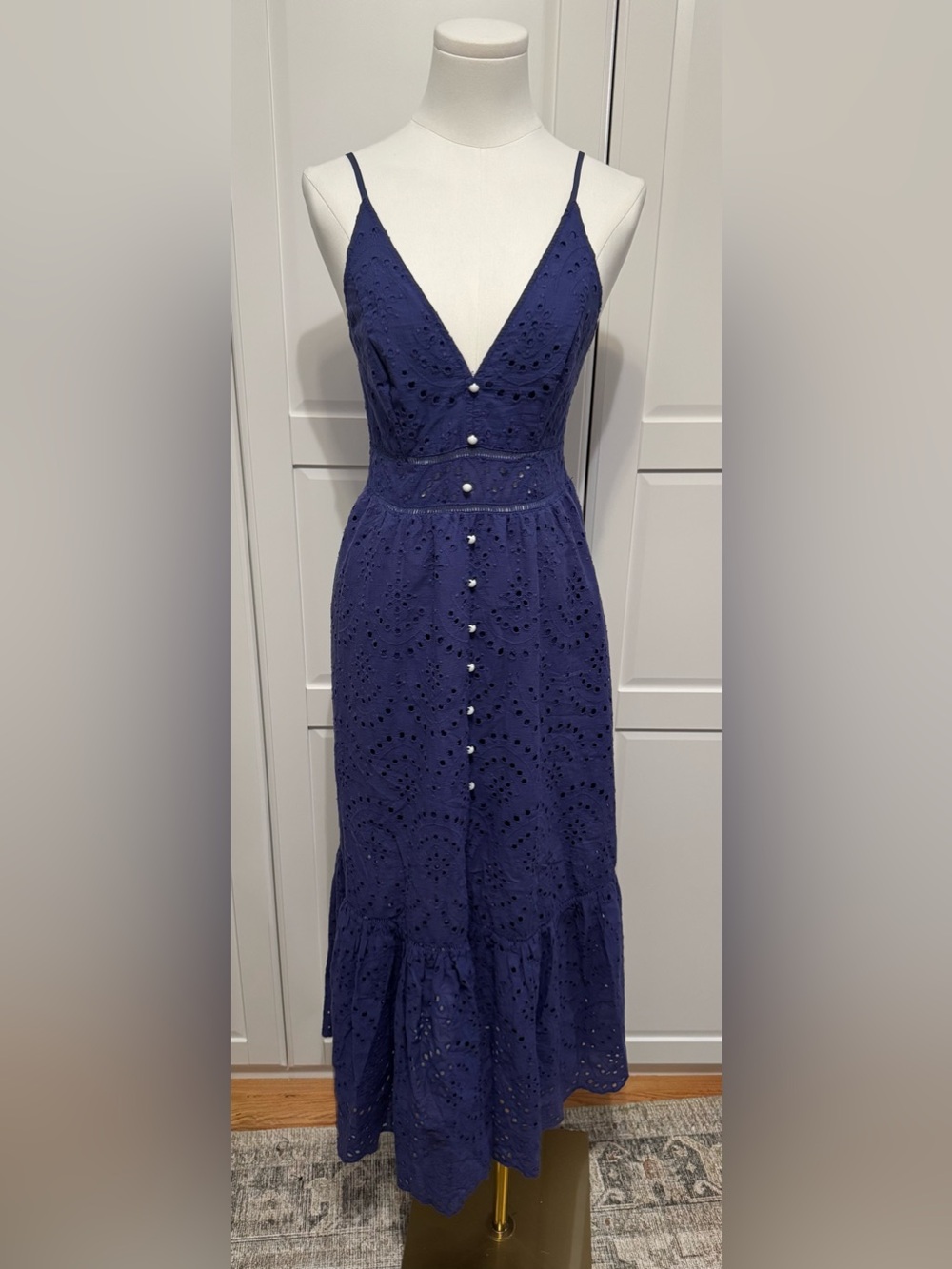 Simplee Navy Eyelet Embroidered Maxi Dress with Pearl Front Buttons Size: Medium